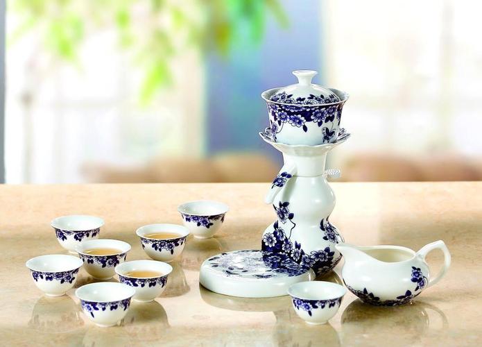 低价销售12头青花骨质瓷茶具套装 新产品 送礼佳品 家居自用001